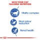 Image promoting tailored nutrition for cats, featuring icons for vitality complex, stool odour reduction, and renal health.