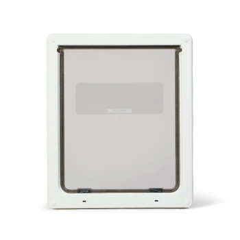 Manuelle große Hundeklappe mit 2-Wege-Verschluss - 216 weiß Weiße Hundetür mit einer Netzklappe, mit dem Markennamen 'DOG MATE', der unten sichtbar ist.