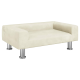 Beiges rechteckiges Haustiersofa mit erhöhten Seiten und vier silbernen Metallbeinen auf weißem Hintergrund.