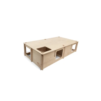 Labyrinth L Holz-Haustierversteck mit mehreren Öffnungen für kleine Tiere, mit einer glatten Oberfläche und einer natürlichen Ausführung.