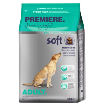 Hundefutterverpackung mit einem Golden Retriever, beschriftet mit "PREMIERE. Ich liebe meinen Hund," 4 kg, mit den Angaben "weich" und "halbfeucht."