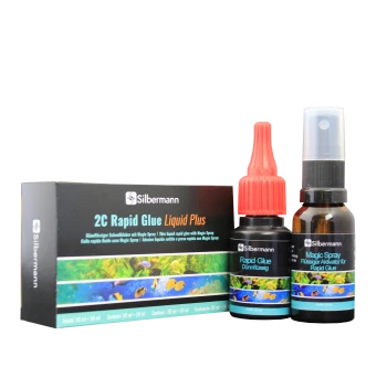 Silbermann 2C Rapid Glue Liquid Plus Kit mit einer Flasche Schnellkleber mit rotem Deckel und einem Sprühaktivator, neben der Box.