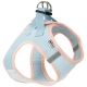 Helles blaues Haustiergeschirr mit pinkem Rand, ausgestattet mit einem Metall-D-Ring zur Leinenbefestigung und einem atmungsaktiven Mesh-Design.