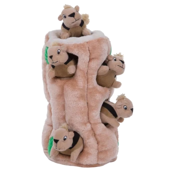 Plüsch-Haustierspielzeug in Form eines Baumstamms mit vier kleinen, weichen Löwentoys, die aus Löchern herausblicken, entworfen für interaktives Spielen.