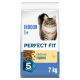 Perfect Fit Indoor Katzenfutterbeutel (1+), 7 kg, „Reich an Huhn“ mit Foto einer getigerten Katze, Bild von Kroketten und „Total 5 Formula“-Abzeichen.