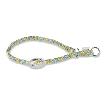 Blau-gelbes geflochtenes Wolters-Hundehalsband mit Metallringen und ovaler Marke auf weißem Hintergrund.