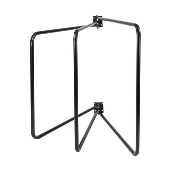 Schwarzer Metall-Haustierzaunrahmen, entworfen zur Sicherung von Bereichen, mit einer stabilen Konstruktion und einer dreieckigen Basis für Stabilität.