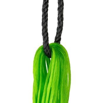 Ein lebhaft grünes und schwarzes geflochtenes Hundespielzeug mit einem geschlungenen Design und langen, ausgefransten Enden zum Kauen und Ziehen.