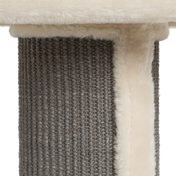 Nahaufnahme eines Katzenkratzbaums mit einer strukturierten grauen gewebten Basis und einer weichen, flauschigen weißen oberen Kante.