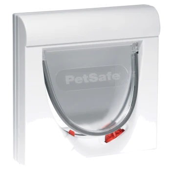 Weiße Haustiertür mit einer klaren Klappe, mit dem Logo "PetSafe" versehen, entworfen für einen einfachen Zugang für Haustiere.