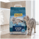 Chat tigré gris à côté d'un sac bleu de litière pour chat MultiFit Hygiene White 20 L étiqueté «Nicht Klumpend».