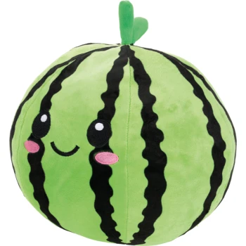Plüschiges grünes Haustierspielzeug in Form einer Wassermelone mit schwarzen Streifen, lächelndem Gesicht, rosa Wangen und grünem Blatt oben.