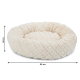 Cremefarbener runder Haustierbett mit plüschiger, gesteppten Textur, mit einem Durchmesser von 43 cm und einer Höhe von 13 cm.