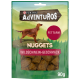 Purina AdVENTUROS Hundeleckerlis, 90g Packung, mit einem Golden Retriever auf einem Berg, beschriftet mit "NUGGETS" und "WILDSCHWEIN-GESCHMACK."