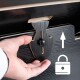 Eine Hand passt einen schwarzen Verriegelungsmechanismus an einer Schublade an, mit einem nach oben zeigenden Pfeil und einem Vorhängeschloss-Symbol daneben.