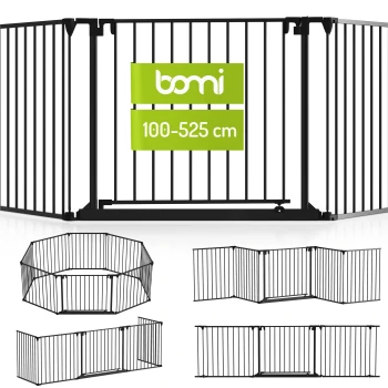 Schwarzes Haustiersicherheitsgitter mit verstellbarer Breite (100-525 cm) und Markenlogo 'bomi', in verschiedenen Konfigurationen dargestellt.