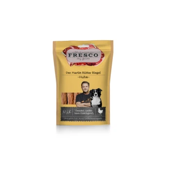 FRESCO Hundefutterverpackung mit Hähnchen-Geschmack Hundesnacks, einem Mann und einem schwarz-weißen Hund auf der Vorderseite, 100g.