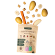 Tüte Hundehappen Hundesnacks mit Kartoffeln, Karotte, Apfelscheibe, Bananenscheiben und Snackwürfeln, die darüber schweben, beschriftet für Senioren.