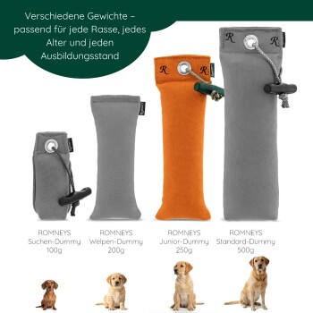 Oranges Canvas-Hundetrainingsdummy mit Seilgriff und „Romneys“-Etikett.