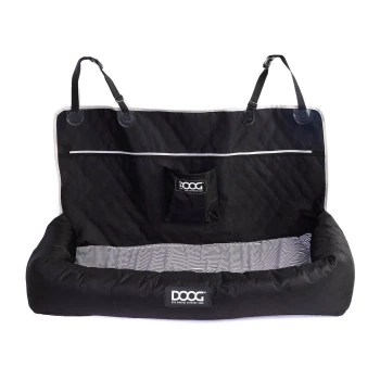 Car Seat - BLACK - Large Schwarze, gesteppte Hundedecken für Autositz mit verstellbaren Riemen und einer Tasche, mit einem gestreiften Innenfutter und DOOG-Logo.