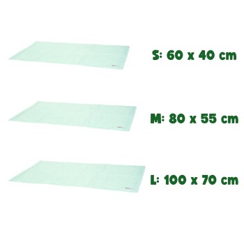 Trois tapis pour animaux vert menthe à pois étiquetés S : 60 × 40 cm, M : 80 × 55 cm, L : 100 × 70 cm.