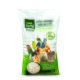 Litière en épis de maïs naturel pour oiseaux et petits animaux, avec une variété de petits animaux colorés sur le sac, étiquetée comme 100% biodégradable.