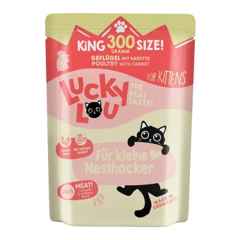 Beutel mit Lucky Lou Katzenfutter für Kätzchen, mit Geflügel und Karotten, getreidefrei, ohne Zuckerzusatz und 96% Fleischanteil.