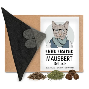 Katzenspielzeug-Set mit einer schwarzen Filzmaus, drei Arten von Katzenminze und einem Etikett mit der Aufschrift „Kater Kasimir Mausbert Deluxe Baldrian + Catnip + Matatabi“.