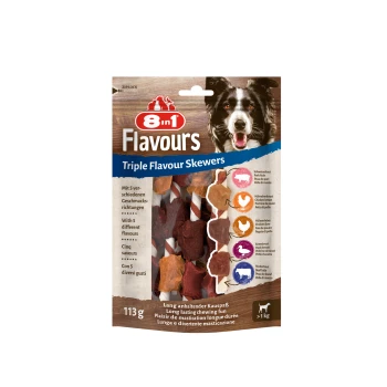 Emballage de friandises pour animaux 8in1 Flavours Triple Flavour Skewers, présentant diverses saveurs de viande, 113g, avec un texte multilingue sur le plaisir de mâcher durable.