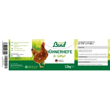 Hühnerland Hühnerhefe-Ergänzung für Geflügel, mit einer braunen Hühnerillustration, Nährwertangaben und dem Etikett "Hergestellt in Deutschland".