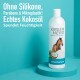Flasche mit GREEN HERO Kokosshampoo für Pferde, die eine Grafik von einem Pferd und einer Kokosnuss zeigt, beschriftet als silikon-, paraben- und mikroplastikfrei.