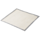 Un tapis d'entraînement pour animaux de compagnie rectangulaire avec un centre beige clair et une bordure grise, conçu pour une utilisation intérieure.