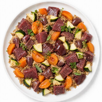 Dose Hundefutter mit der Aufschrift 'Ente mit Amaranth', die Ente, Zucchini und Aprikose enthält, mit Angaben zu Einzelprotein, Verdaulichkeit und getreidefrei.