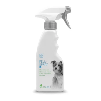 Fellspray EC, 2x 250ml Weißer Sprühbehälter mit der Aufschrift "FELL-SPRAY" und einem Bild eines Hundes, das pflanzenbasierte Schutzmittel gegen Zecken, Flöhe und andere Parasiten bewirbt.
