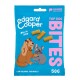 Die Verpackung von Edgard Cooper Top Dog Bites zeigt einen Golden Retriever und einen Französischen Bulldoggen mit Leckereien. Text: 'Groß in der Größe', 'Kalorienarm', 'Lachs & Hähnchen.'
