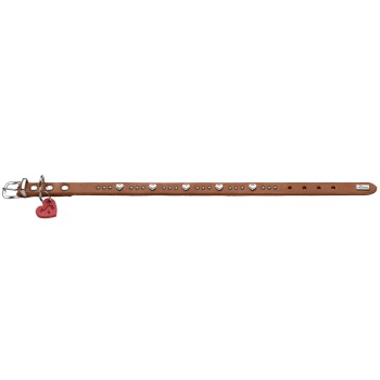 Braunes Lederhalsband mit silbernen Herznieten, rotem Herz-Identanhänger und Metallschnalle; kleinem HUNTER-Markenschild.