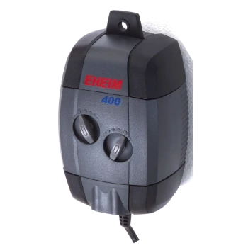 EHEIM 400 Aquarienfilter, mit zwei verstellbaren Reglern, an einer Wand montiert, mit sichtbarem Stromkabel.