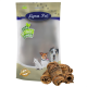 Lyra Pet Nature Power Hundeleckerlis in einem wiederverschließbaren Beutel, mit Bildern eines Hundes, eines Terriers und eines weißen Hundes, mit einem "100% natürlich"-Label.