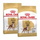 Deux sacs de nourriture pour chiens Royal Canin Boxer, étiquetés 'ADULT Boxer' avec une image d'un chien Boxer, mettant l'accent sur une nutrition spécifique à la race.