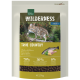 Sac de nourriture pour chats adultes Real Nature Wilderness « True Country » avec photo d'un chat tacheté, graphismes de poulet et de saumon, 2,5 kg