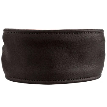 Dunkelbraunes, gepolstertes Lederhalsband mit oben und unten genähten Kanten, breites gepolstertes Design.