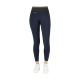 Marineblaue Reitleggings mit hohem Bund und Mesh-Details an den Seiten, kombiniert mit weißen Sneakers.