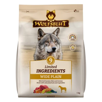 Wolfsblut Hundefutterbeutel mit "Limited Ingredients Wide Plain" und einem Wolf-Logo, das 9 Zutaten und bunte Früchte und Gemüse hervorhebt.