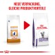 Zwei Royal Canin Katzenfutterverpackungen mit der Aufschrift "Senior Consult Stage 1 Balance" und "Mature Consult Balance", mit einem roten Pfeil und dem Text "NEUE VERPACKUNG."