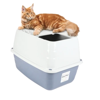 Orange gestreifte Katze, die auf einer weiß-grau überdachten Katzentoilette mit der Beschriftung 'GarPet' liegt.
