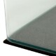 Eck-Aquarium aus klarem Glas mit einem glatten schwarzen Boden, geeignet für Haustierfische oder Wasserpflanzen.