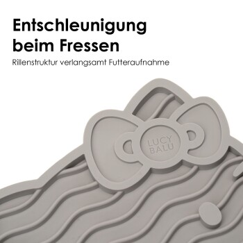 Silikon-Tierfuttermatte mit einem wellenförmigen Design, die den Text "Entschleunigung beim Fressen" und "LUCY BALU" zeigt.