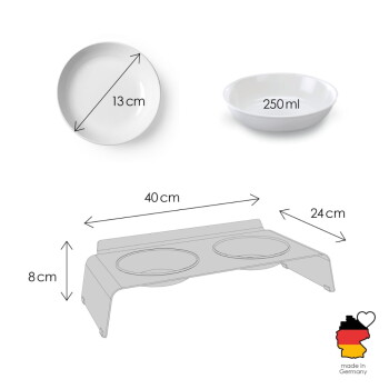 Erhöhter Doppel-Futternapf mit zwei weißen Schalen à 250 ml (Ø 13 cm); Futterständer Maße 40×24×8 cm; sichtbarer Text: 'Hergestellt in Deutschland'.