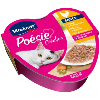 Vitakraft Poesie Création Hundefutterverpackung zeigt eine weiße Katze mit einem schwarzen Fleck, beschriftet "Sauce", mit Huhn und Gemüse.