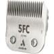 Andis 5FC Haarschneiderklinge, aus rostfreiem Stahl, mit einer Schnittlänge von 6,3 mm, mit einem schlanken Design und sichtbaren Schrauben und Logo.